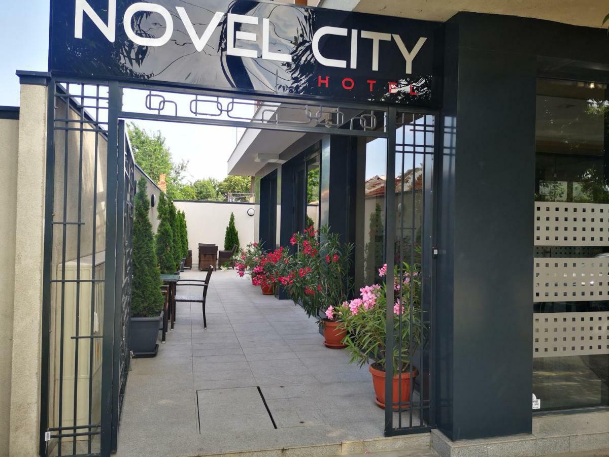 Family Hotel Novel City Μπουργκάς Εξωτερικό φωτογραφία