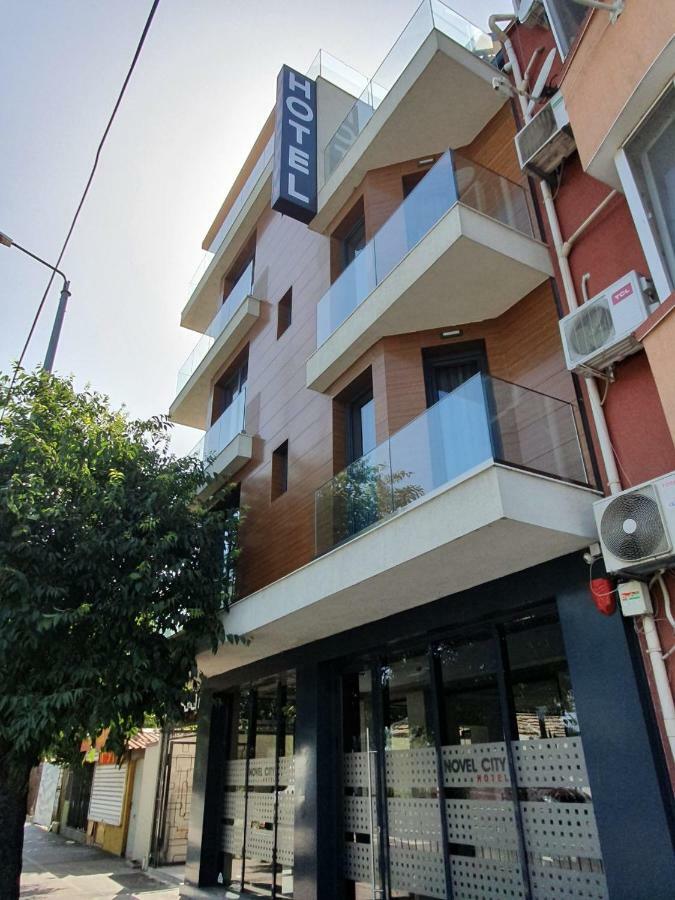 Family Hotel Novel City Μπουργκάς Εξωτερικό φωτογραφία